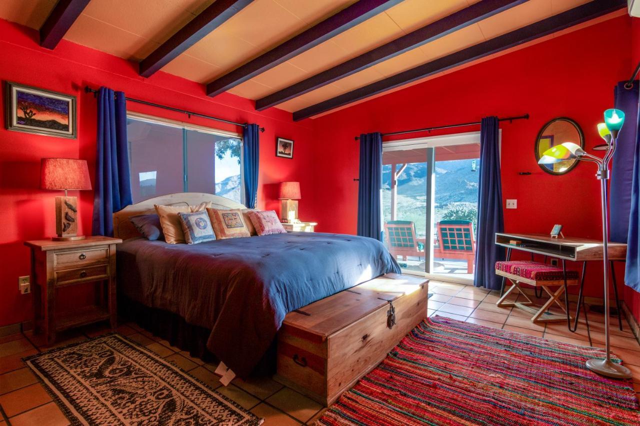 Chuck'S Cabin In A Joshua Tree Community Twentynine Palms Eksteriør bilde